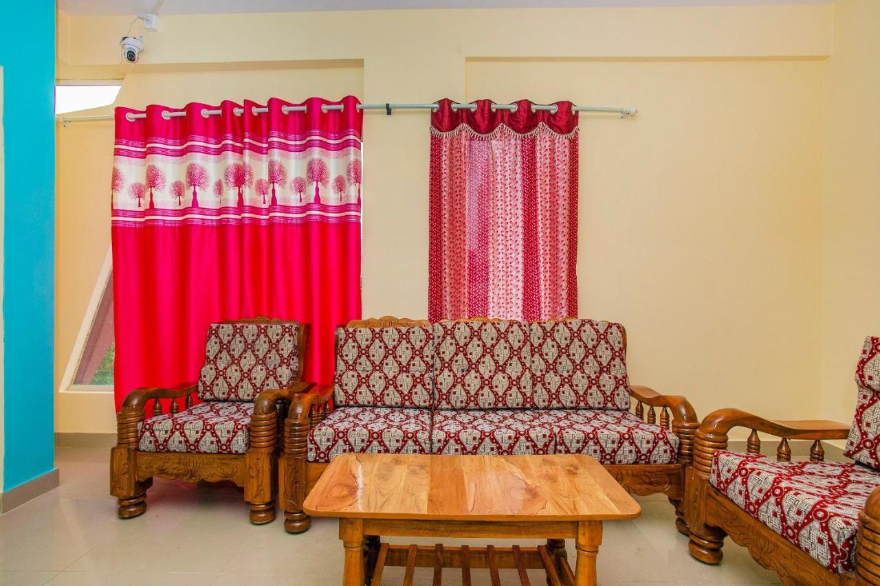 Oyo 25032 Seven Hills Guestline Hotel Bangalore Exterior foto